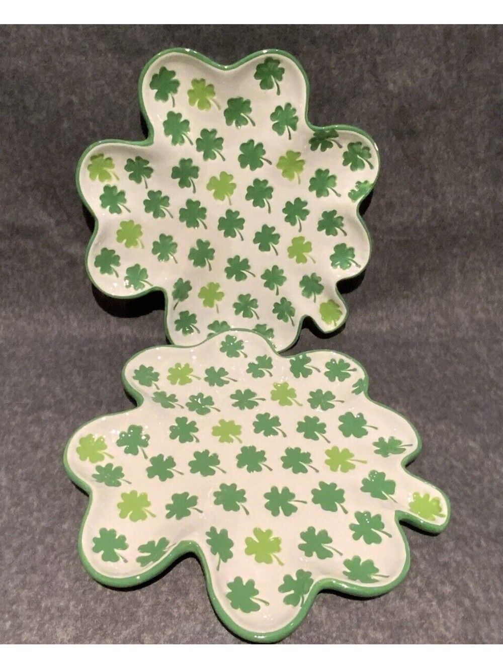 Tag Cute Green/White Shamrock Clover Shaped Plate/Serving 10.5”W Tray - Set of 2